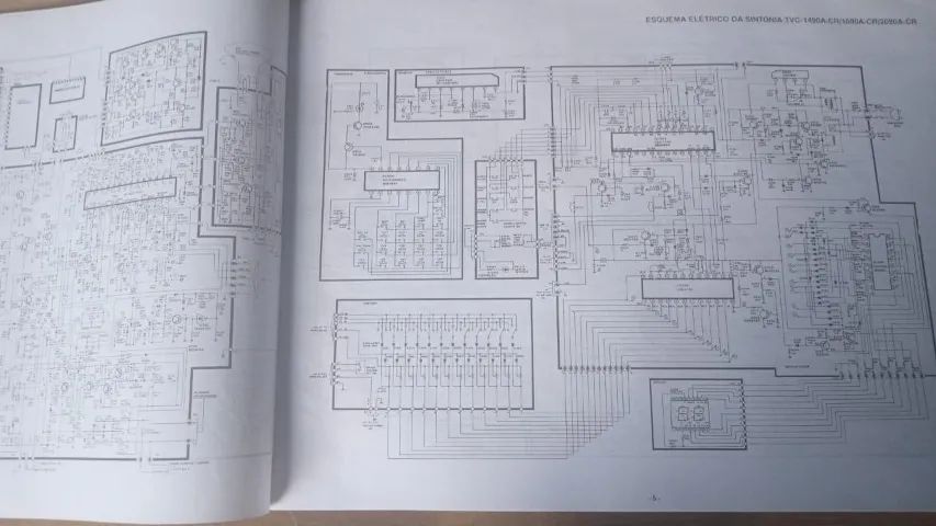 Livro Diagrama Esquemáticos TVC - SHARP - CÓD. 436 - Foto 3