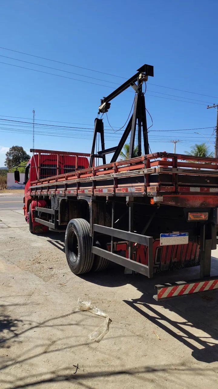 Caminhão atego 2008/08