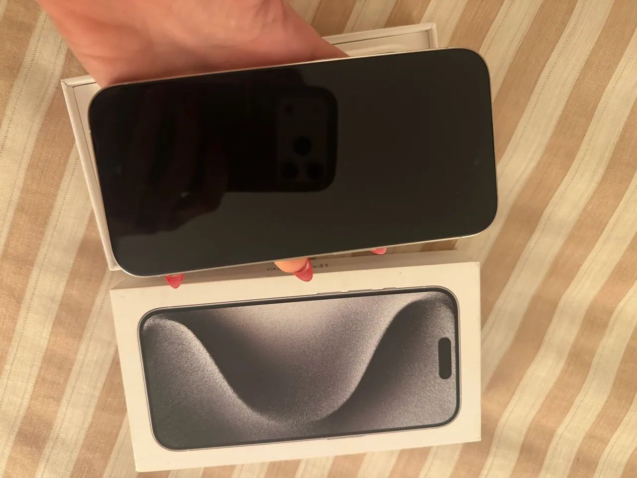 iPhone 15 Pro Titanium 512gb com nota fiscal - Foto 3