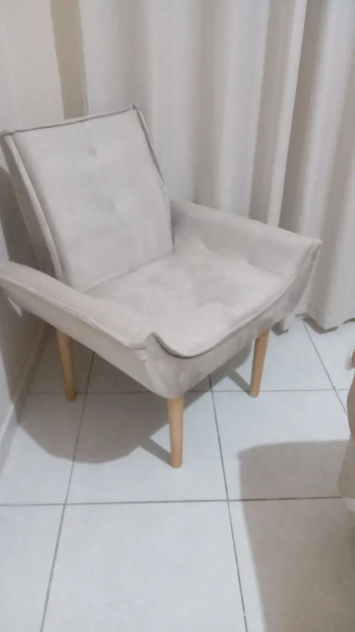 Vendo poltrona semi nova