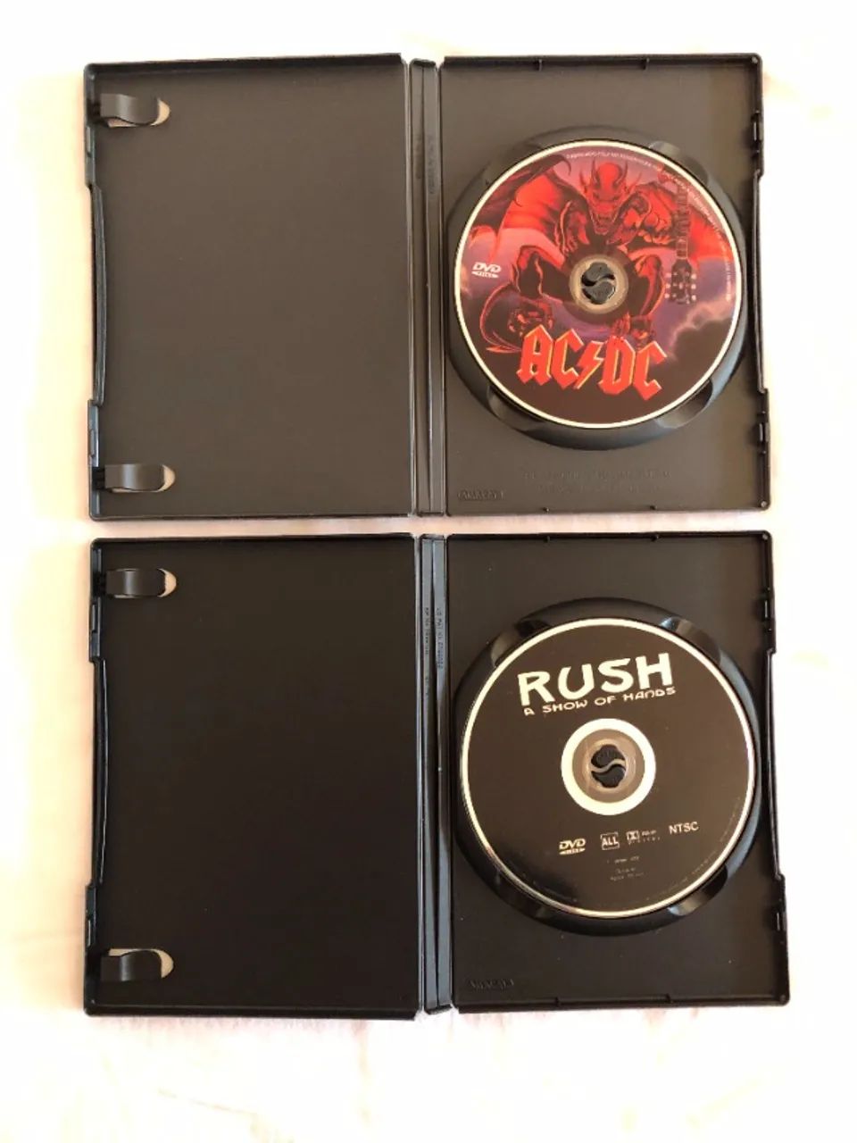 Rush (a Show Of Hands) + Ac / Dc (live) - Combo 2 Dvds - Foto 3