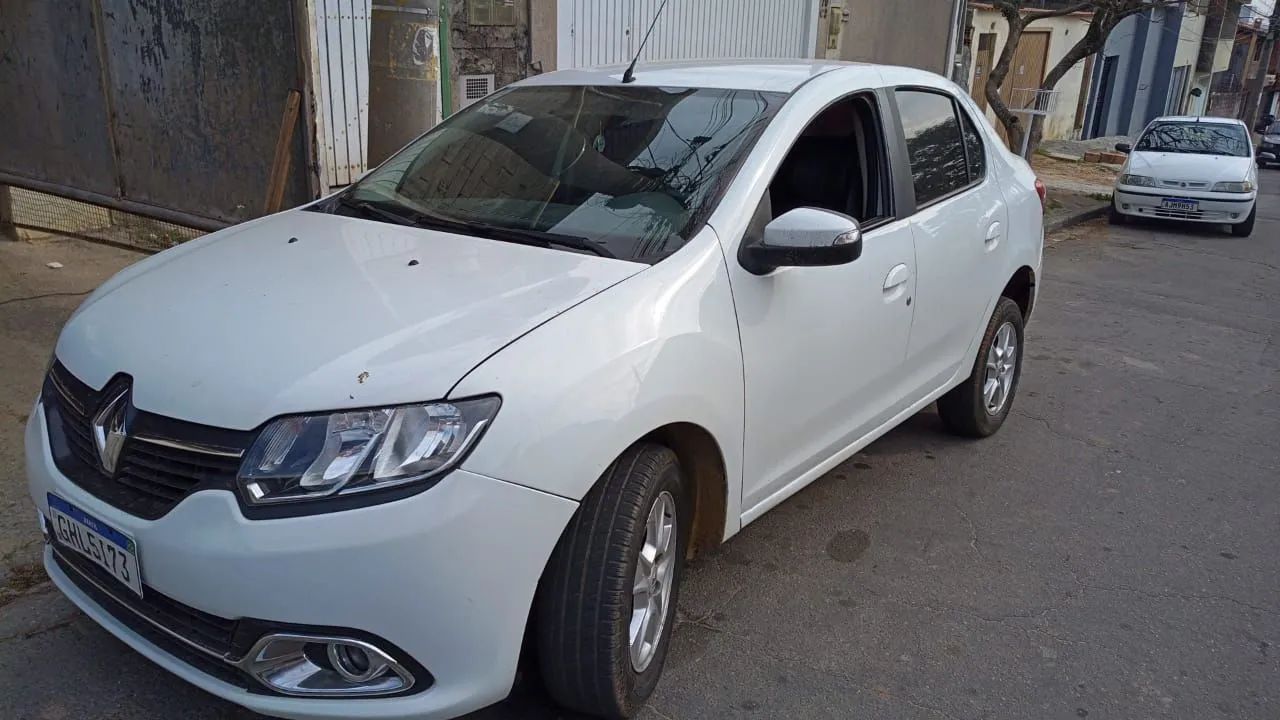 Renault Logan Dynamique Hi-flex 1.6 8V 4P 2017 - Foto 2