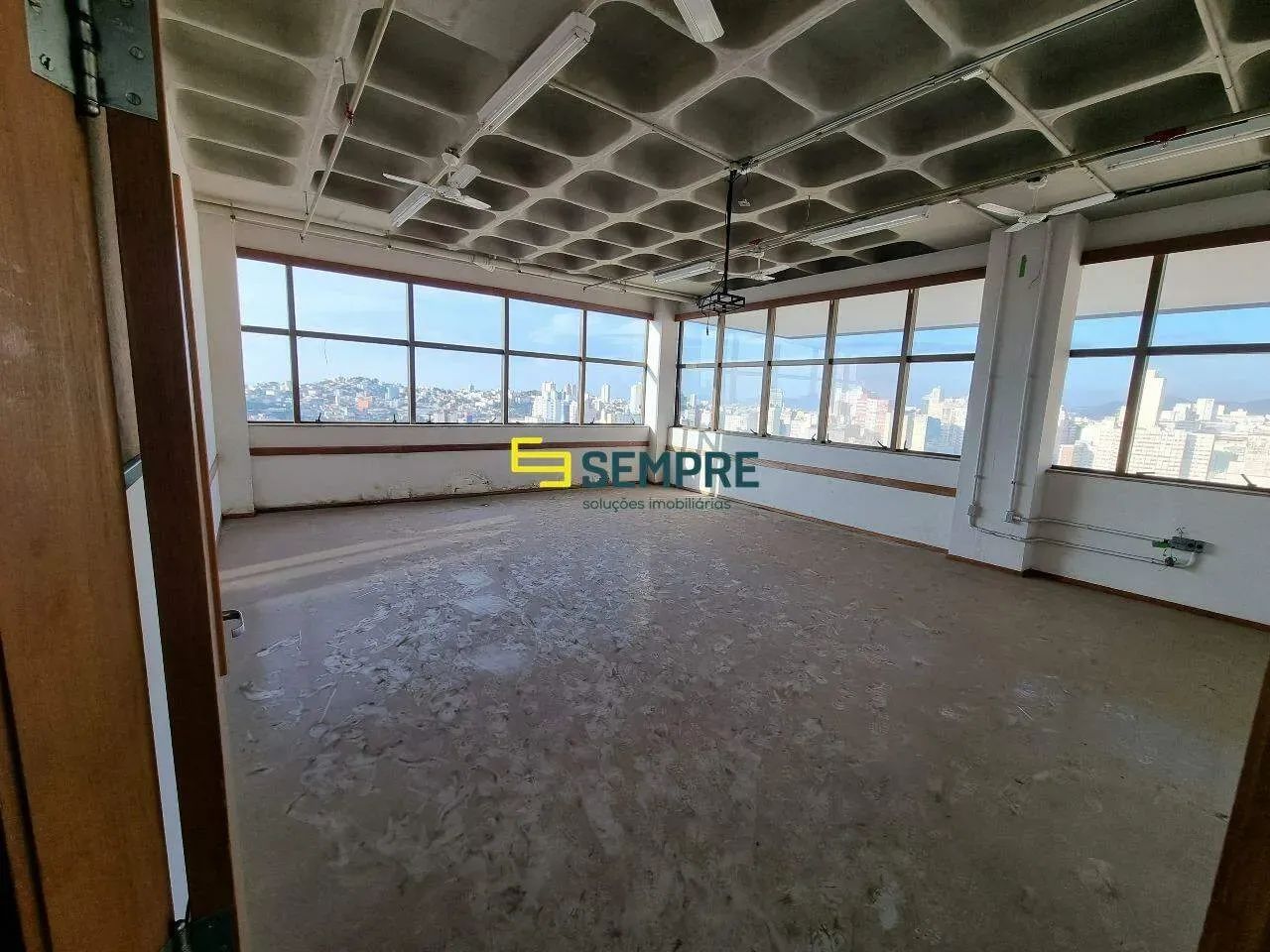 Andar comercial para alugar no Barro Preto com 3 vagas - Foto 5
