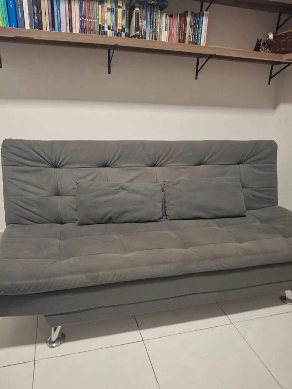Sofá-Cama Cinza Retrátil/Reclinável - Ótimo Estado - Foto 4