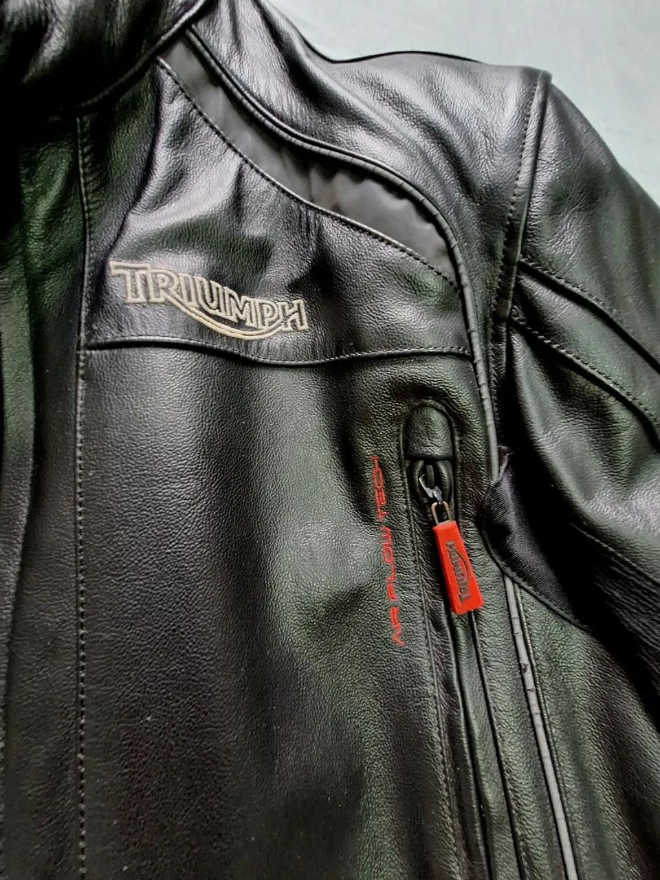 Jaqueta de couro Triumph Motorcycles original  - Foto 2