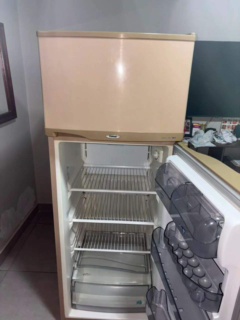 Geladeira Consul 220v - Foto 2