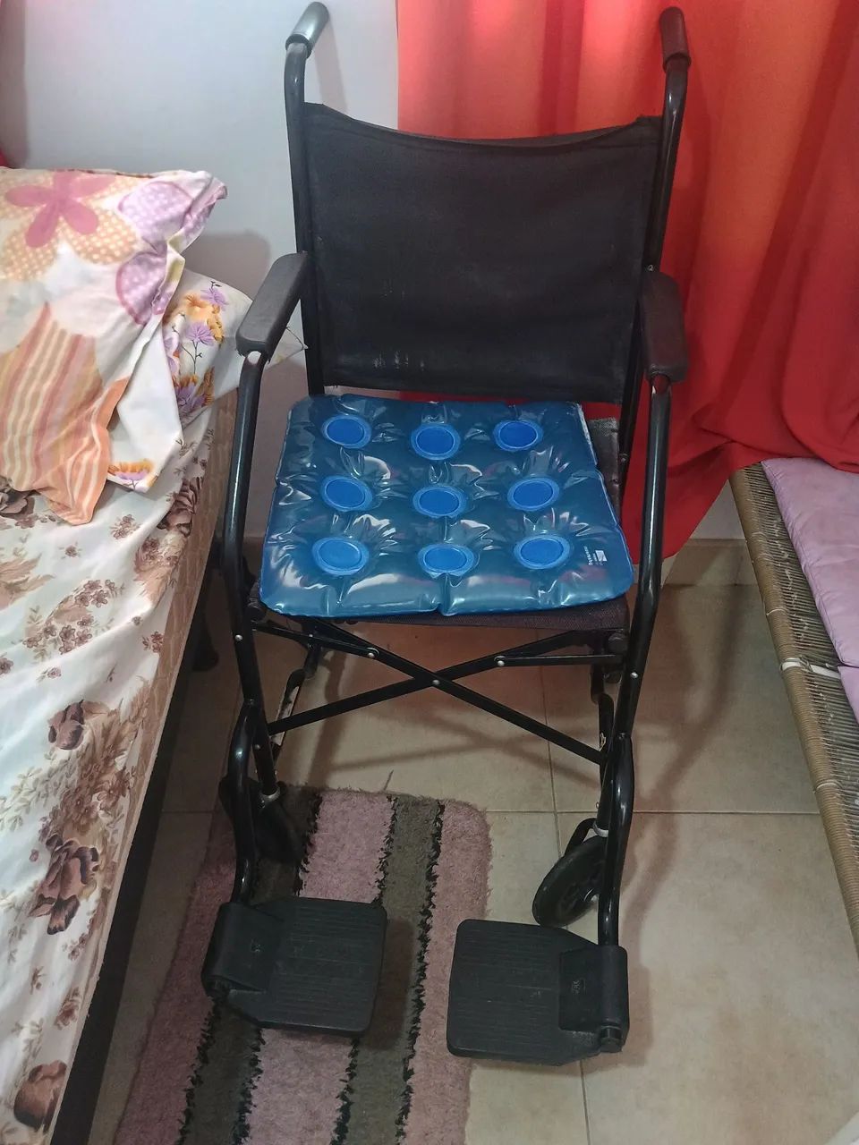 Cadeira de rodas - Foto 2
