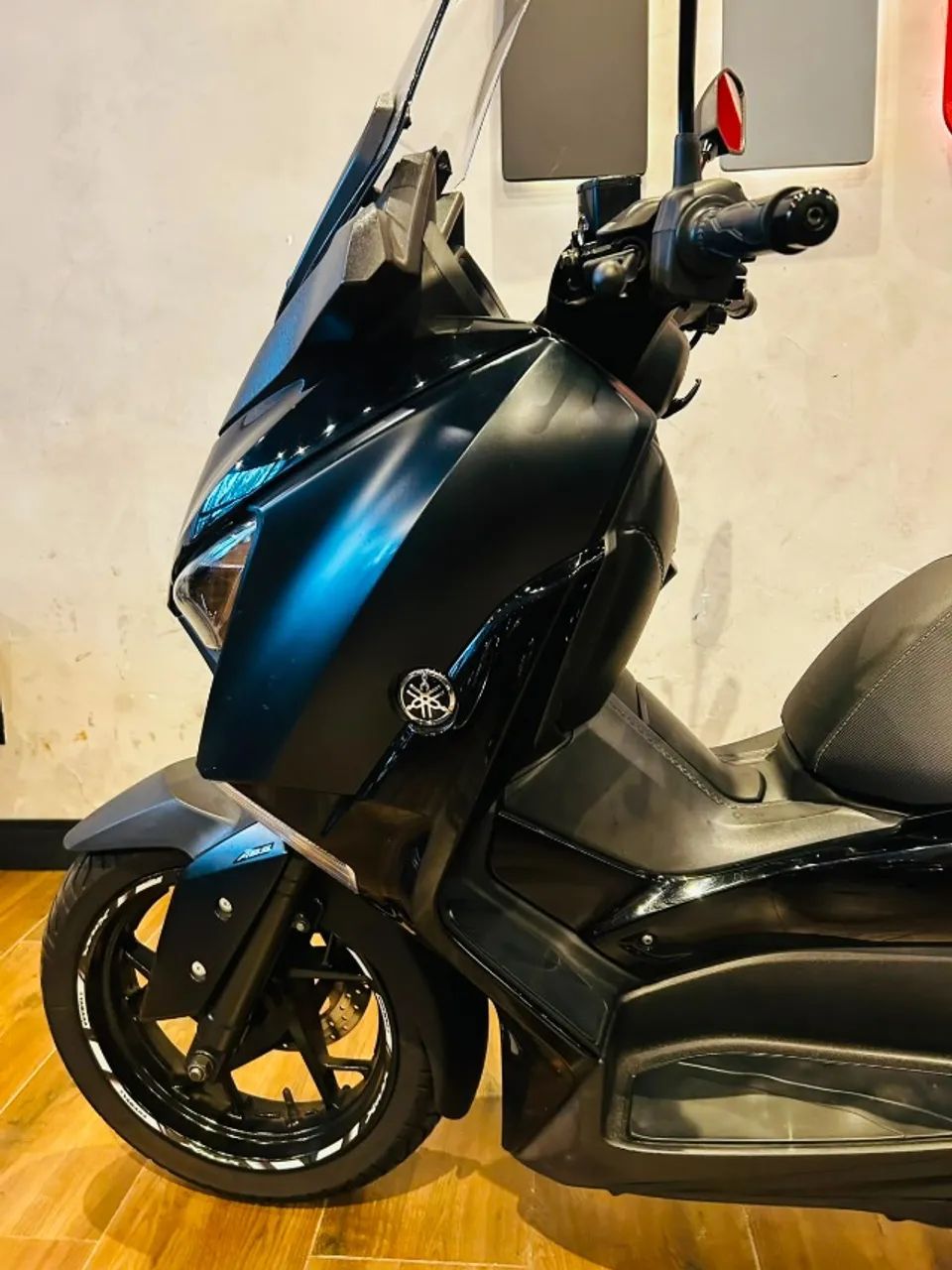 XMAX 250 ABS 2022 - Foto 3