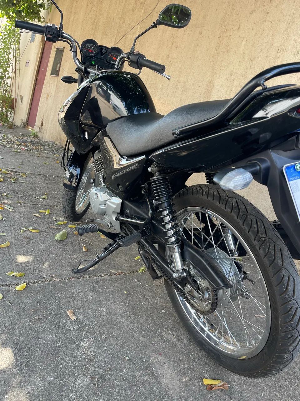 Moto YBR 2010 - Foto 2