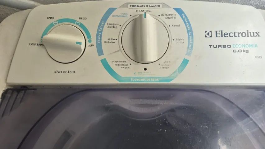Máquina de lavar Electrolux 