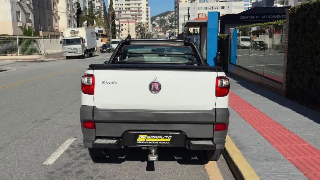 Fiat Strada Working Hard 1.4 Fire Flex 8V CS 2018 - Foto 5