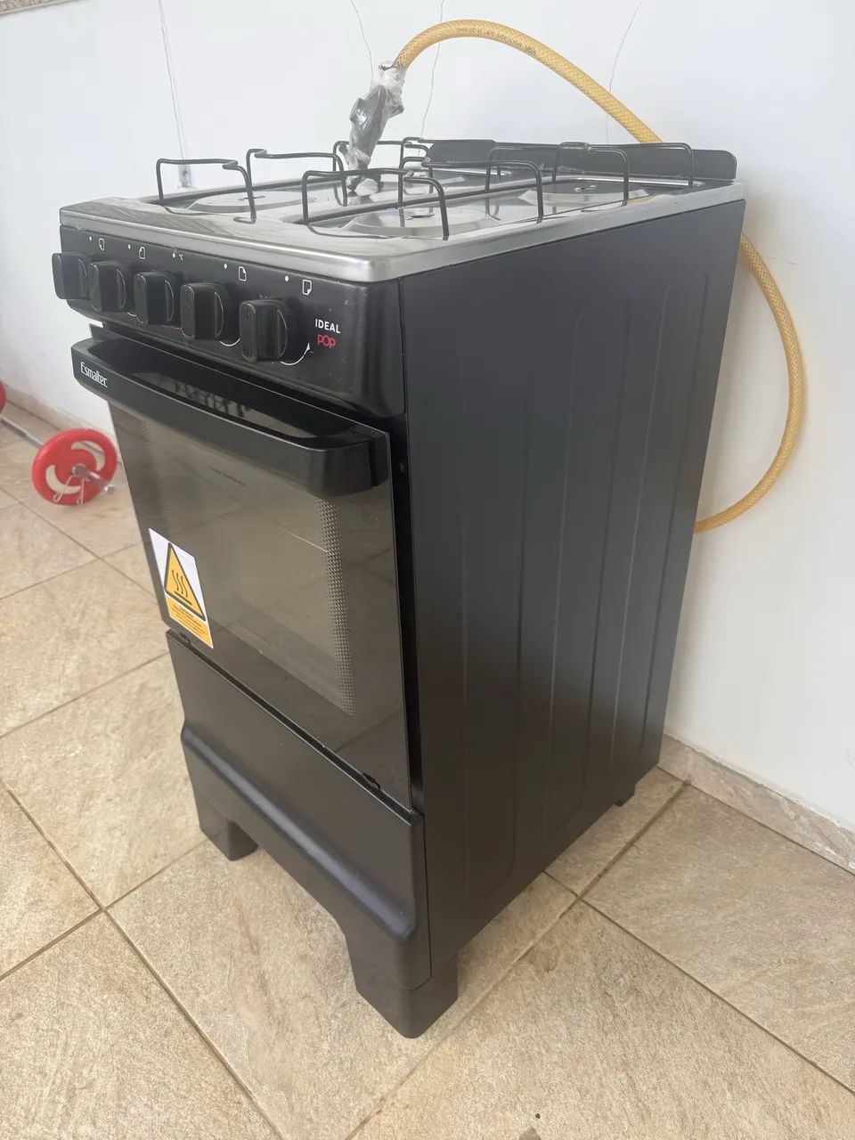 Fogão Esmaltes - 2 meses de Uso + Mangueira 