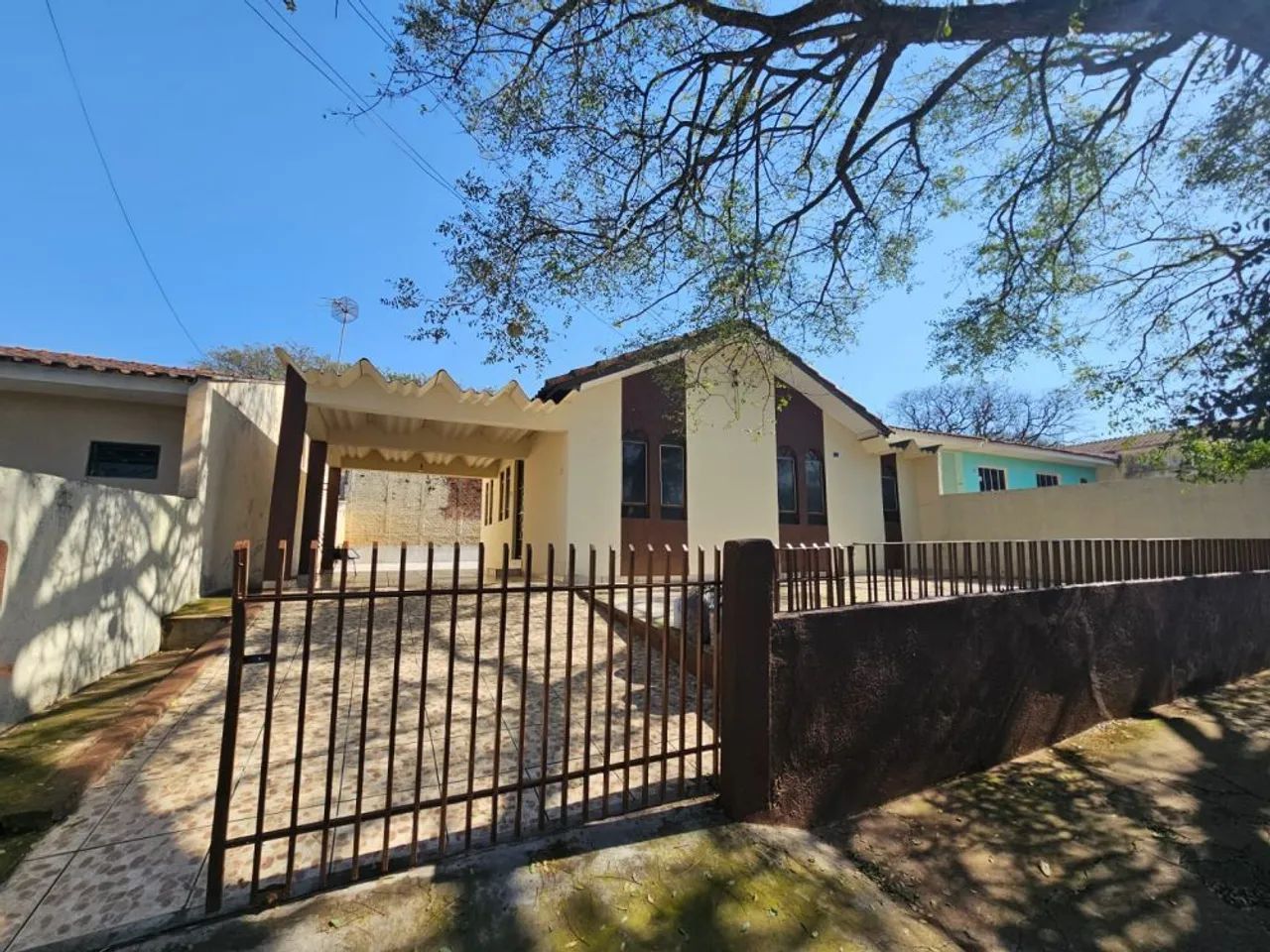 LOCAÇÃO | Casa, com 2 quartos em Parque Industrial, Maringá - Foto 2