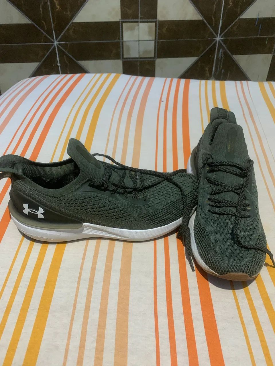 Tênis Under Armour 