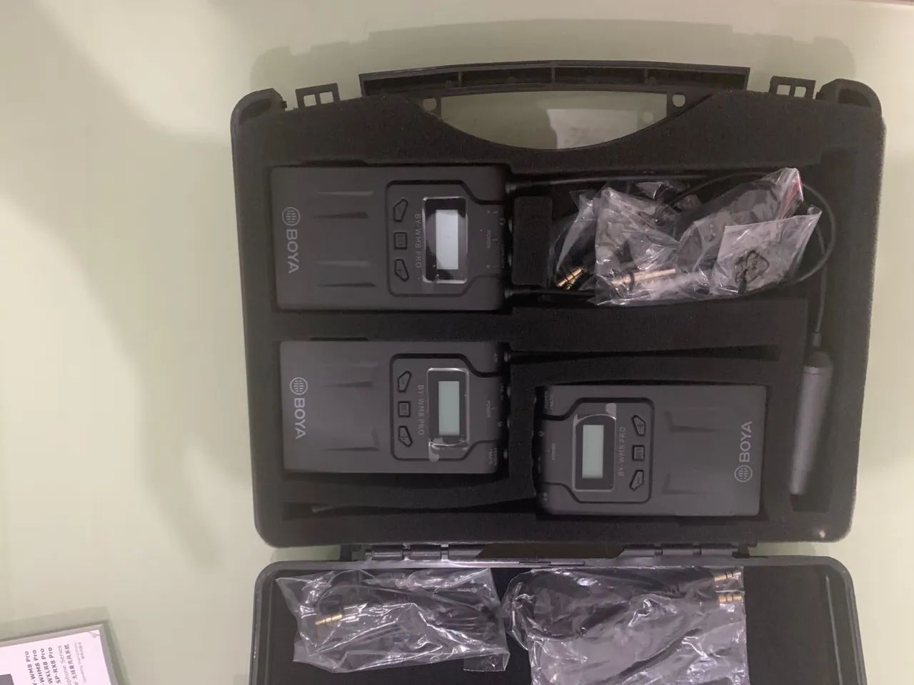 Kit de Microfones Sem Fio BOYA BY-WM8 PRO - Novo