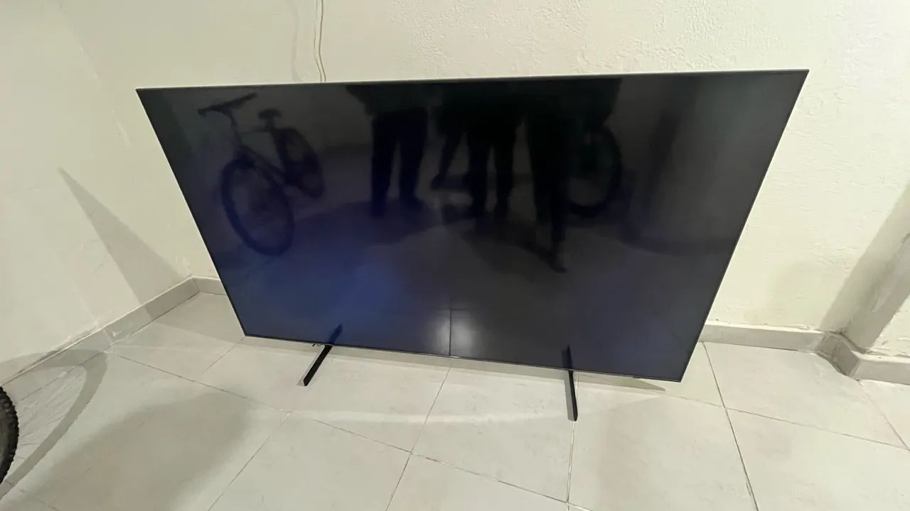Tv Samsung 85 com defeito  - Foto 2