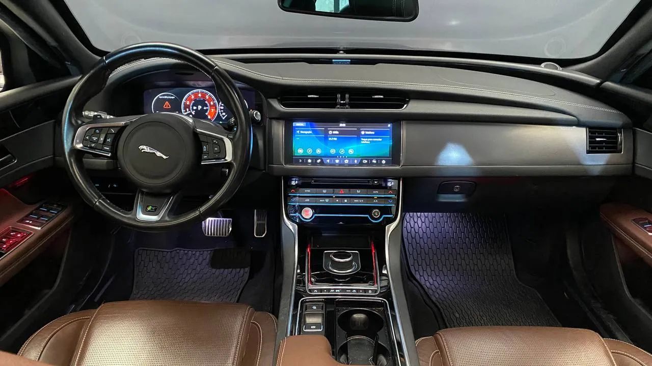 Jaguar XF 2.0 Turbo 16V 240cv Aut., foto 3 de 20