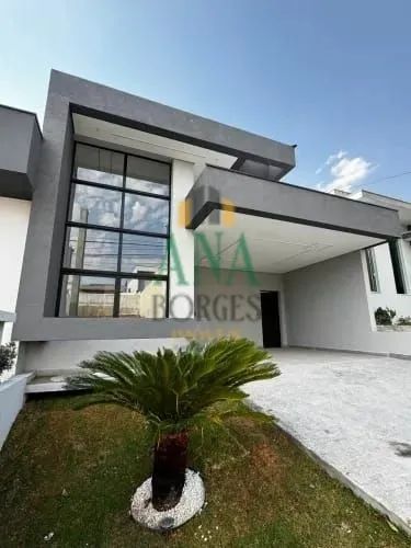 Linda Casa em Condomínio Zona Oeste
