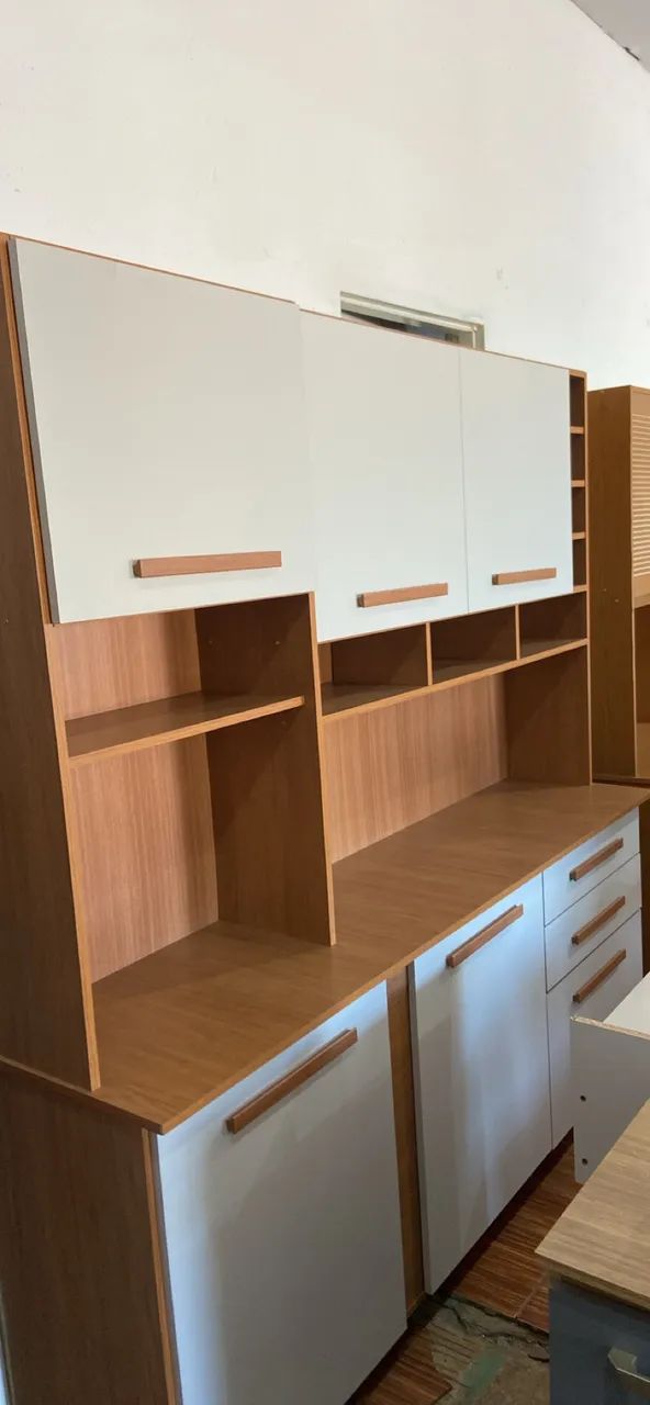 ARMÁRIO MODERNO NOVO  - Foto 2