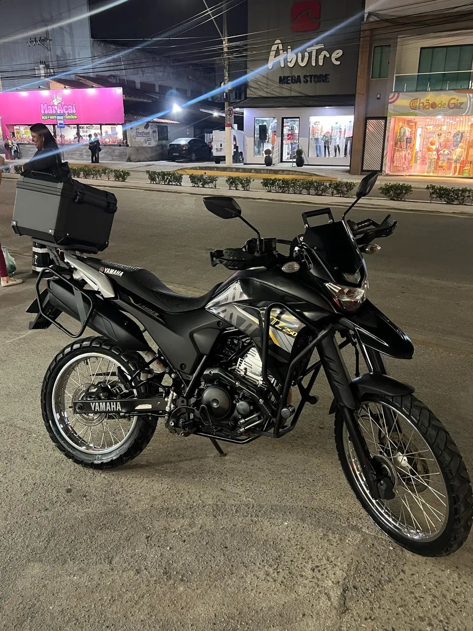 LANDER 250 TOP