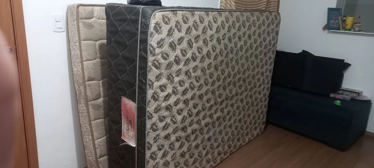 Box com colchão 