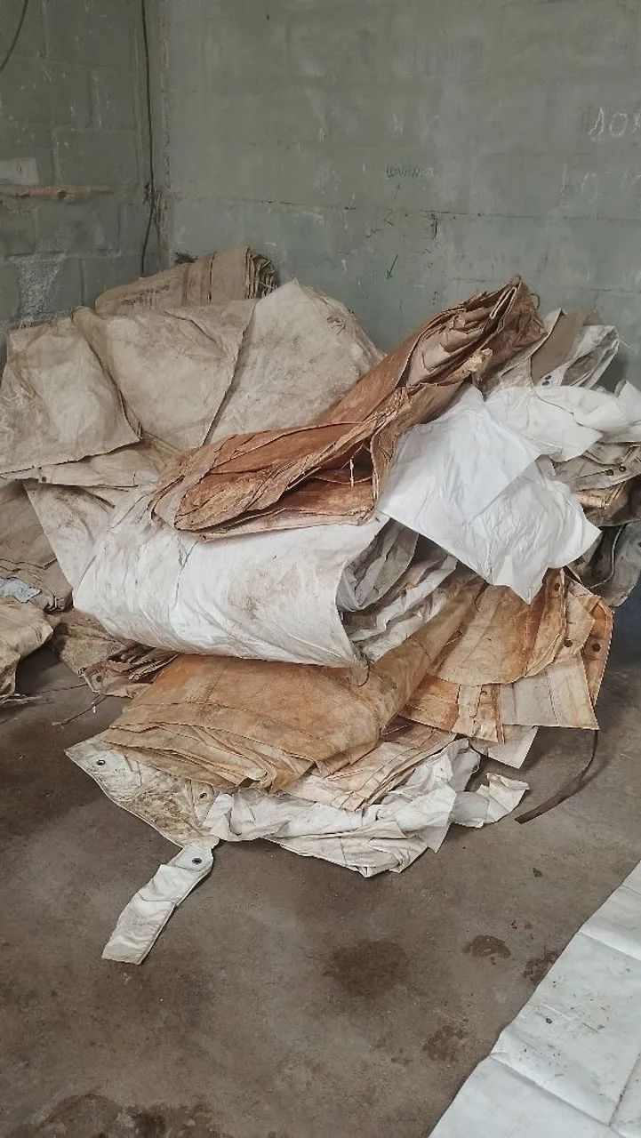 Lonas Usadas | Excelente para forrar fundo de poço  - Foto 3