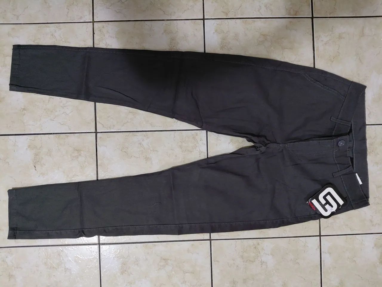 Kit 3 Calças Sarja 38 Masculina Com Elastano de Alta Qualidade e Algodão - Foto 4