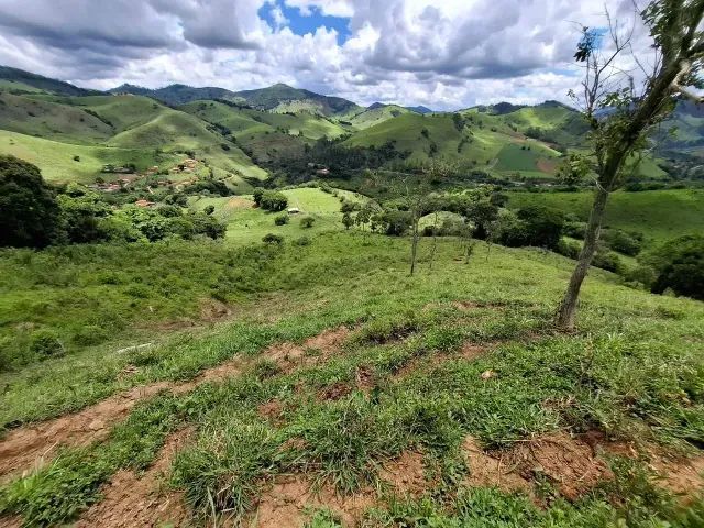 Linda chácara de 24.000m2 na exuberante serra da Mantiqueira!! Delfim Moreira MG - Foto 2