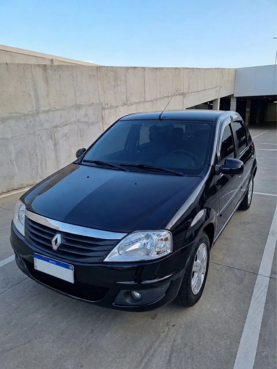 Renault Logan Expression Hi-flex 1.6 16V 4P AUT 2013 - Foto 5