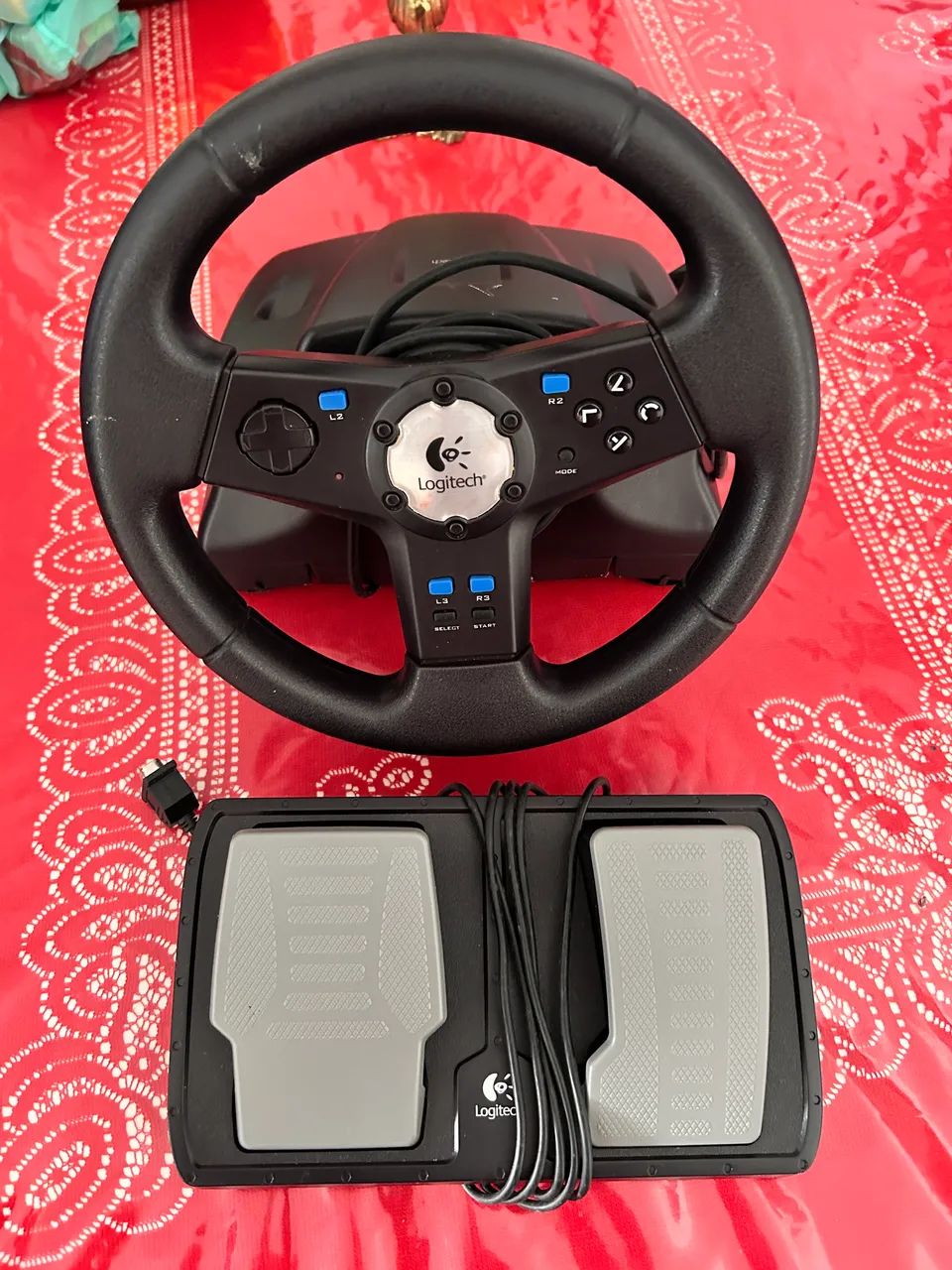 Volante Logiteck PS2