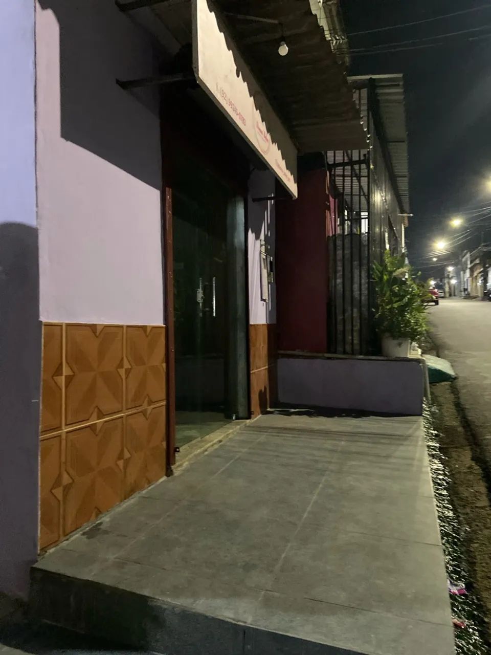 Alugo um ponto comercial no Ouro Verde