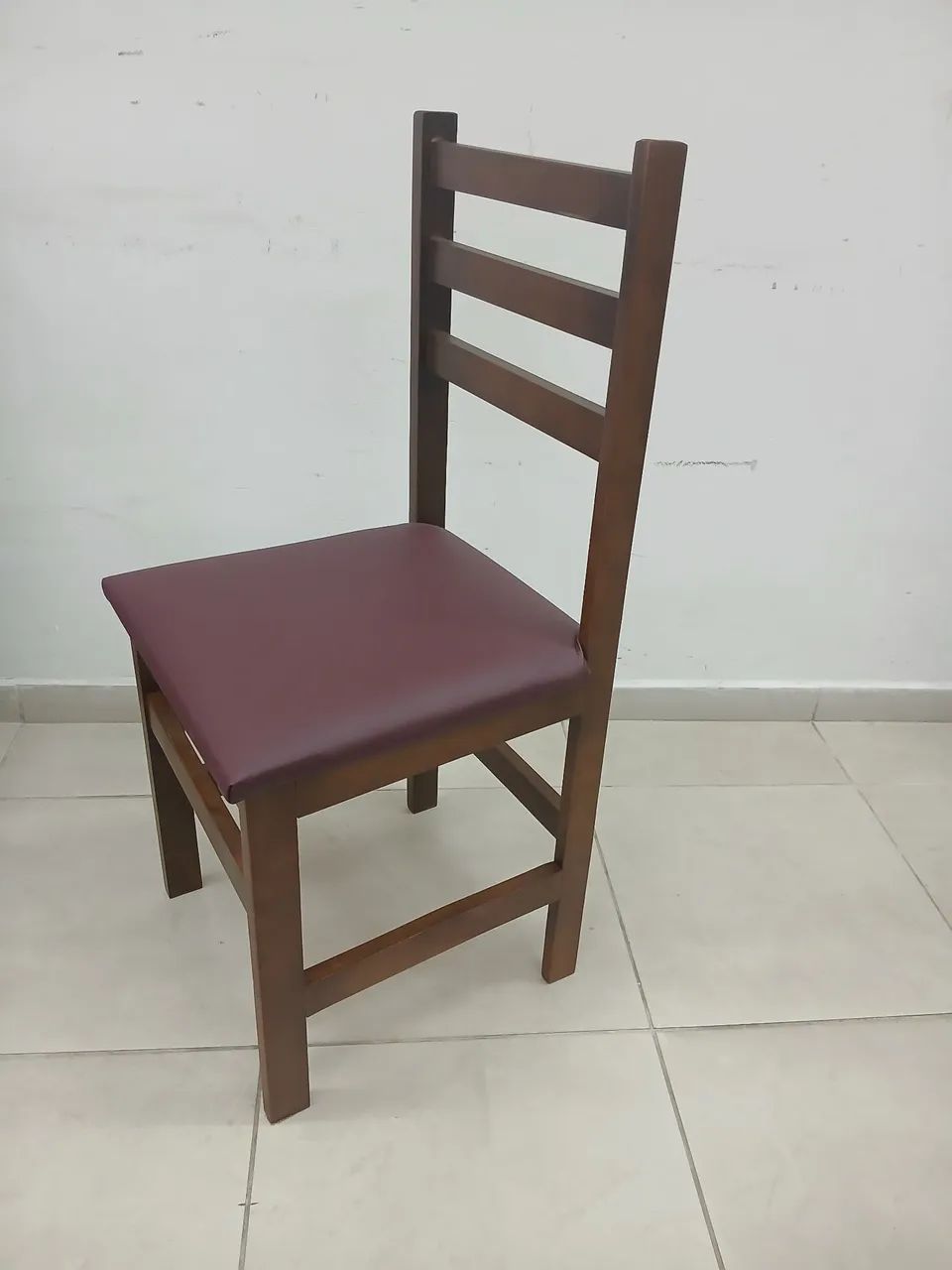 Cadeiras estofadas  - Foto 2