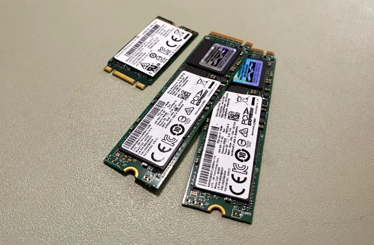 Kit 3 SSD Nvme 256GB