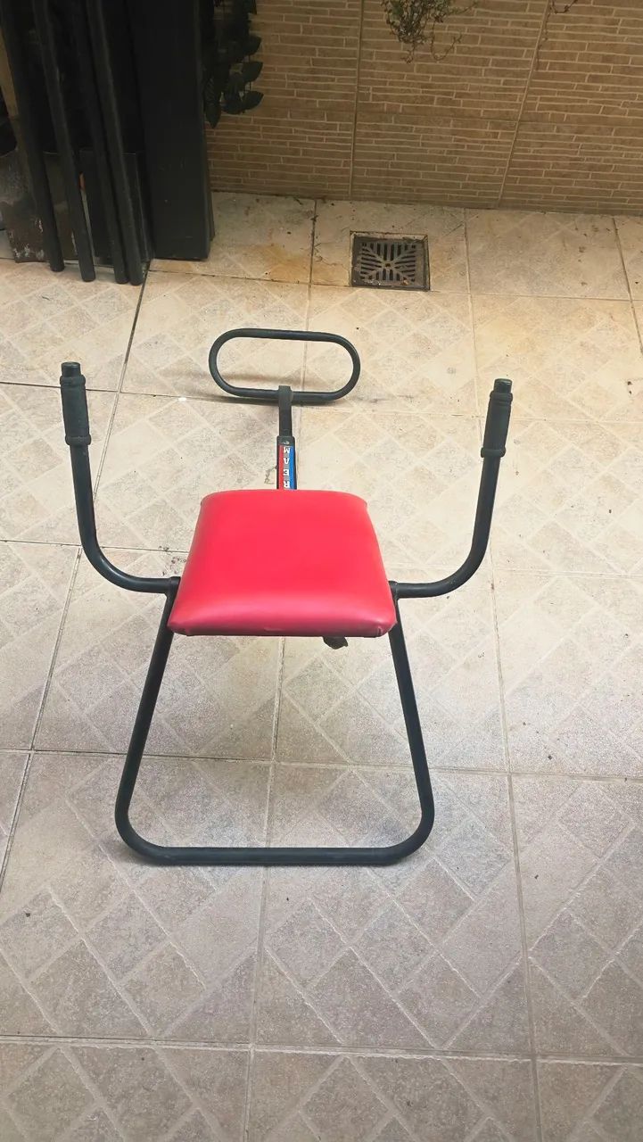 Aparelho para exercício abdominal