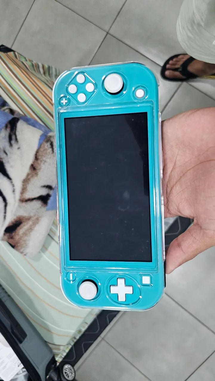 NINTENDO SWITCH LITE - COM CAPA - Foto 4
