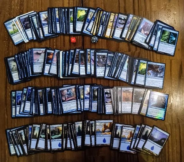Lote Magic The Gathering 330 Cartas + Brinde Cartas Azul LT 01