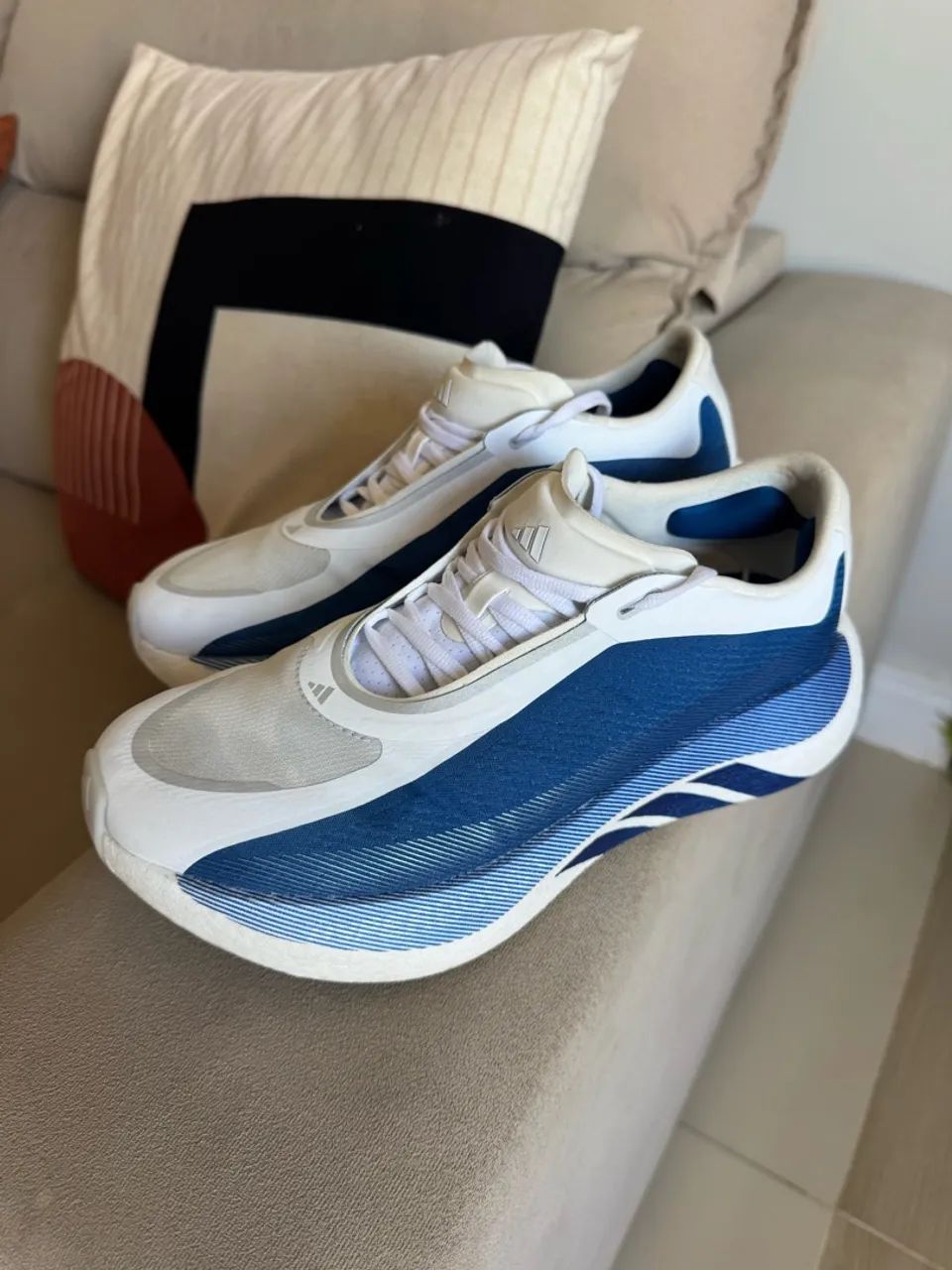 Adidas Hyperboost Edge