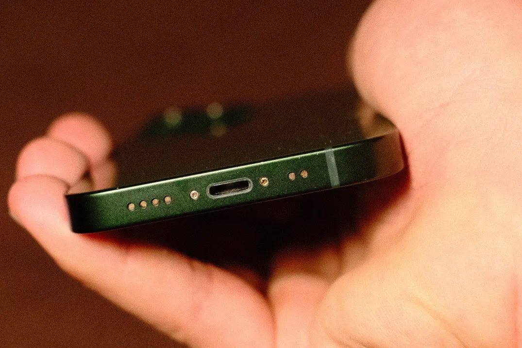 iPhone 13 Mini 256gb Verde Excelente - Celulares e Smartphones