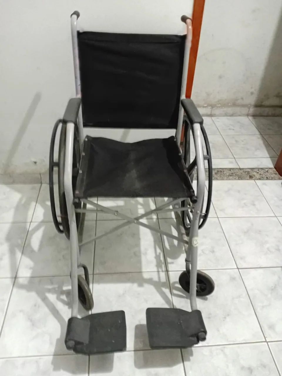 Cadeira de Rodas usada