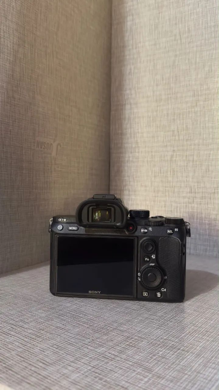 Câmera A7iii Perfeito estado  - Foto 2