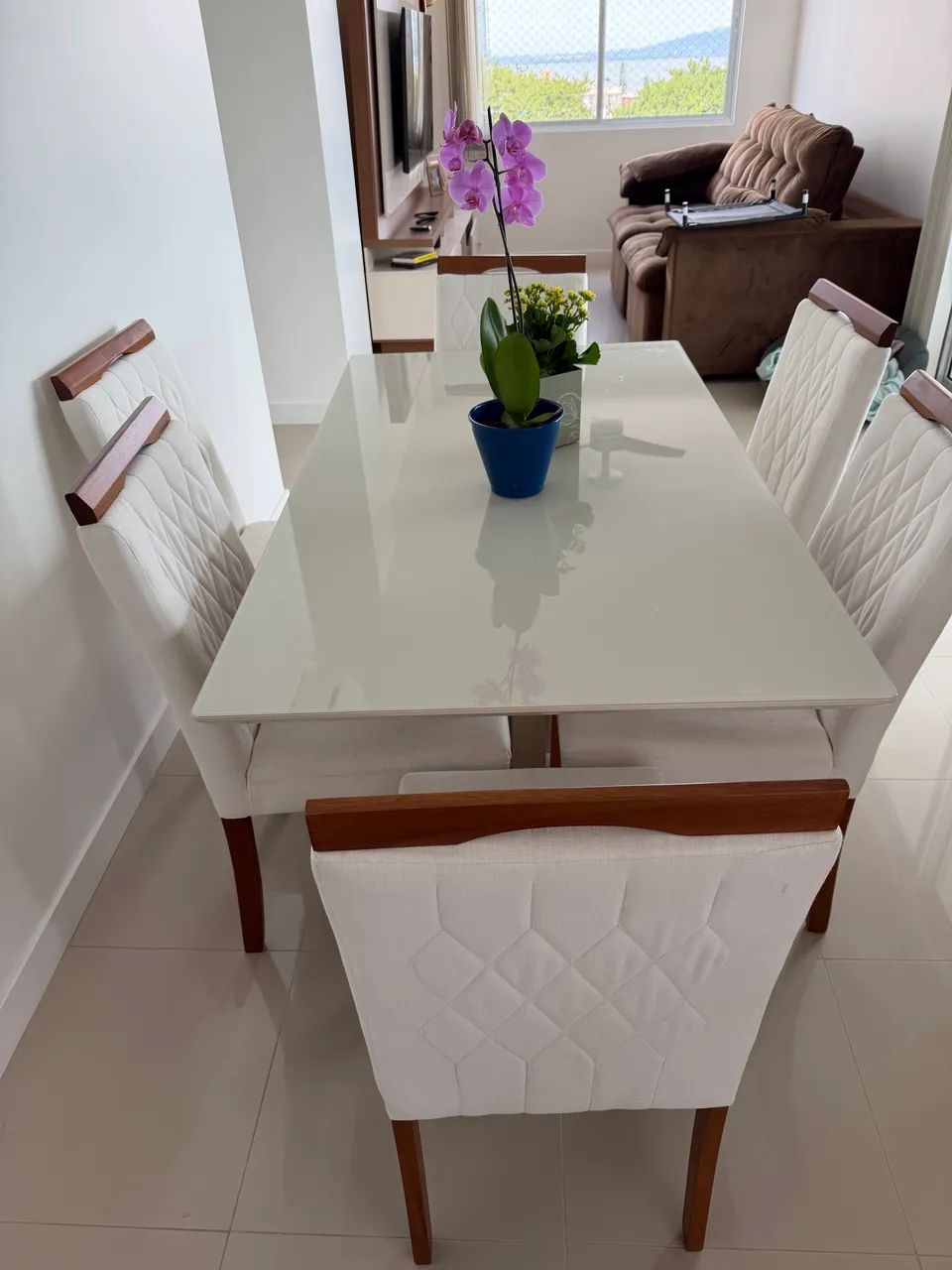 Mesa de jantar com 6 cadeiras - Foto 4