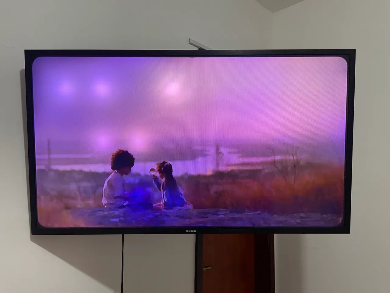 Vendo TV de 40 polegadas com manchas.  - Foto 4