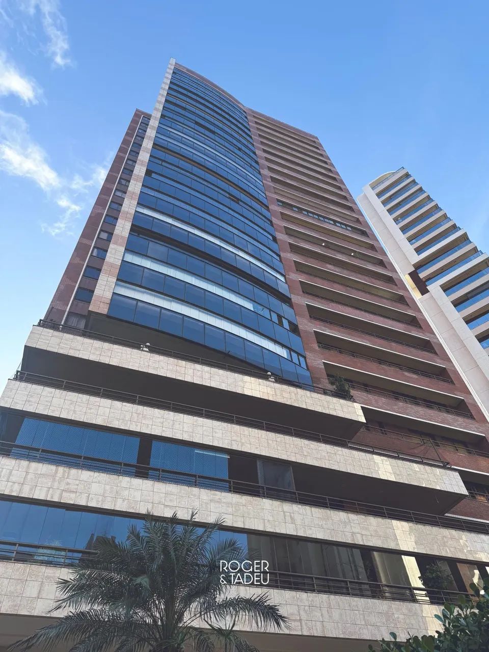 APARTAMENTO COM 340m2 POR R$3.800.000,00