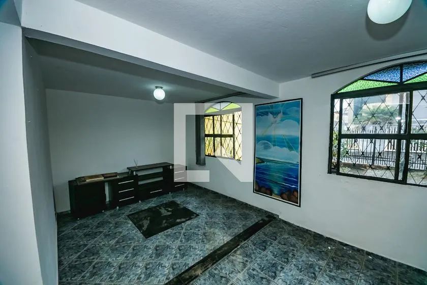 Casa à Venda - Serrano, 3 Quartos, 220 m2