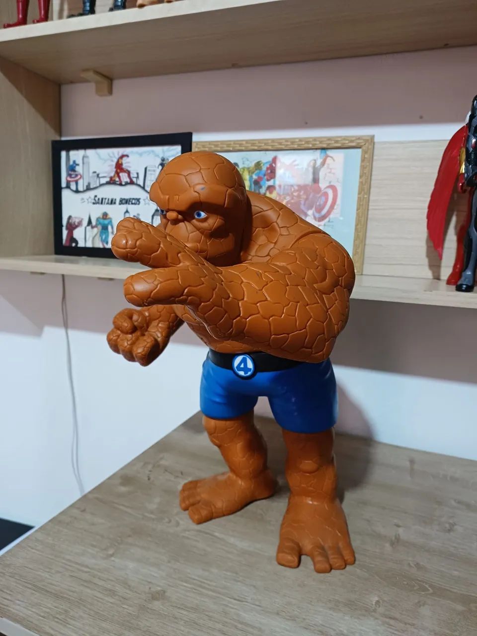 Homem Pedra 45 cm original marca Mimo  - Foto 2