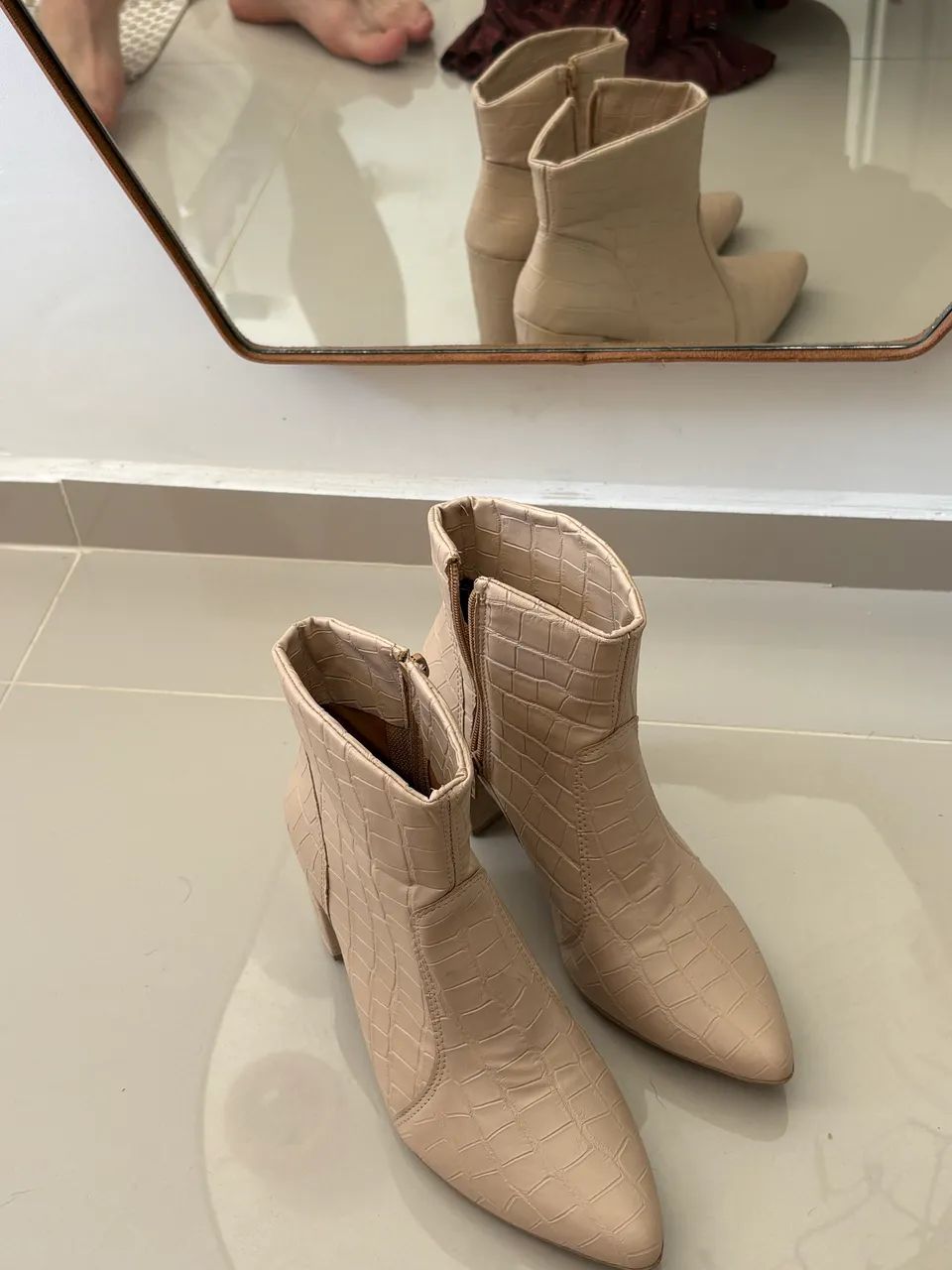 BOTA CROCO BEGE  - Foto 3