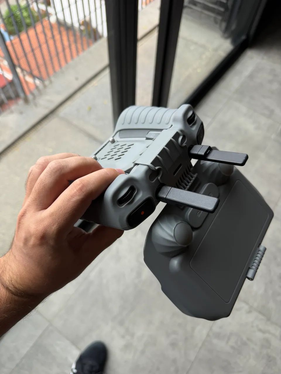 DJI RC 2 + Capa Sunnylife ? Muito novo - Foto 3