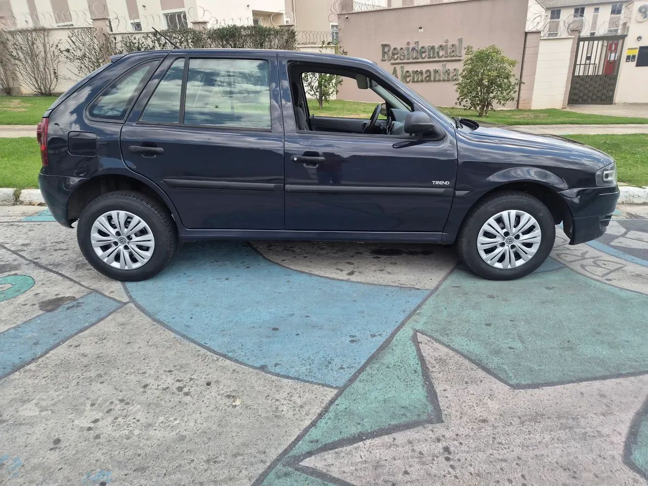 Volkswagen Gol GOL TRENDLINE 1.0 T.FLEX 8V 5P 2014