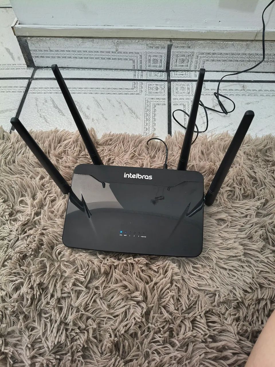 Roteador Wi-fi - Intelbras ACtion RF 1200