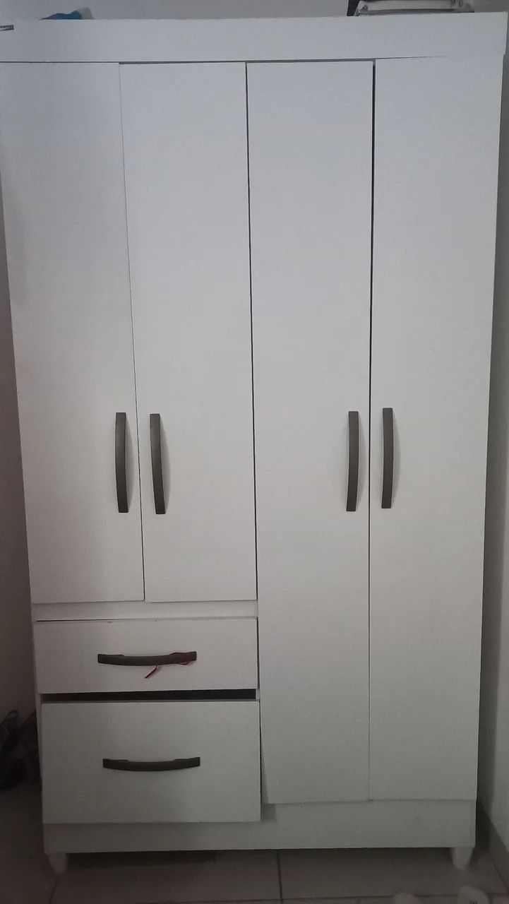 Guarda roupa solteiro